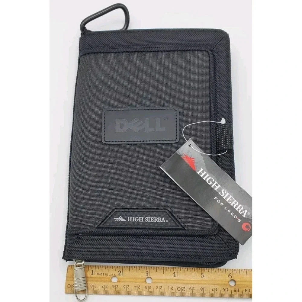High Sierra Dell Swag Travel Wallet Front Magnetic Window Zip Close Notepd Black